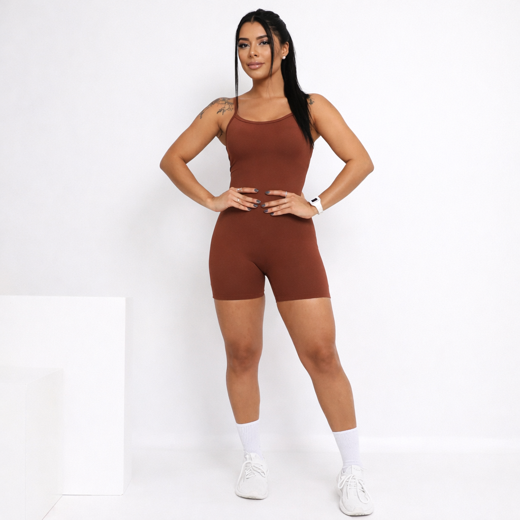 Slim Fit Avelã — Marrom